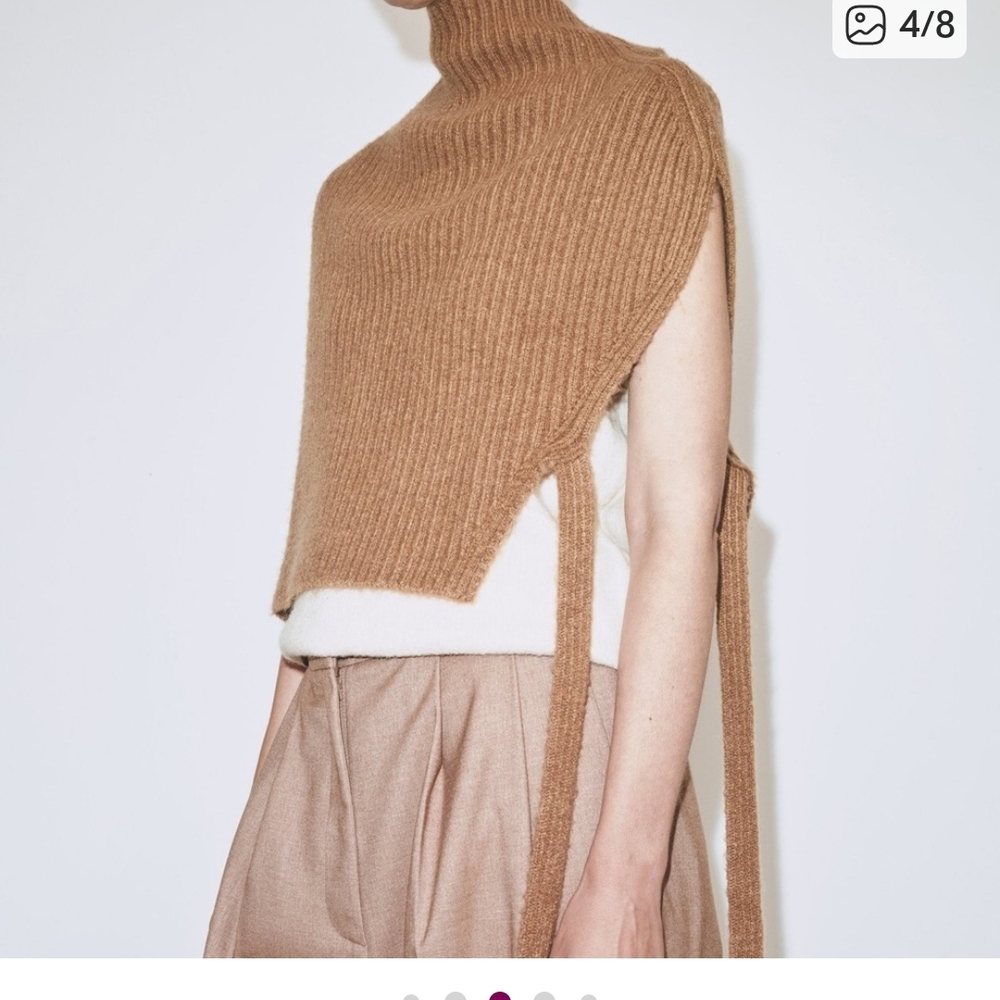 Chic BROWN Turtleneck Sweater Vest